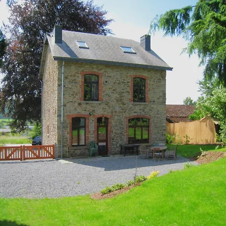 Rustic Ardennes Retreat 펜션